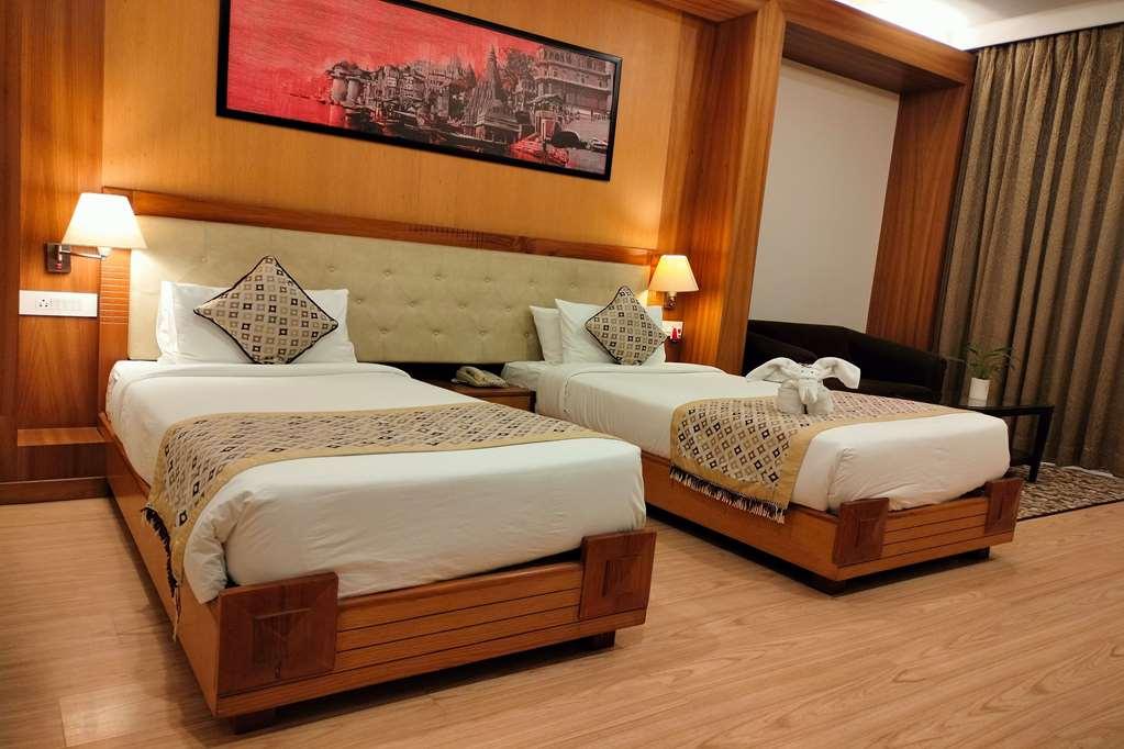 Ramada By Wyndham Varanasi Katesar Hotell Chandauli Rom bilde